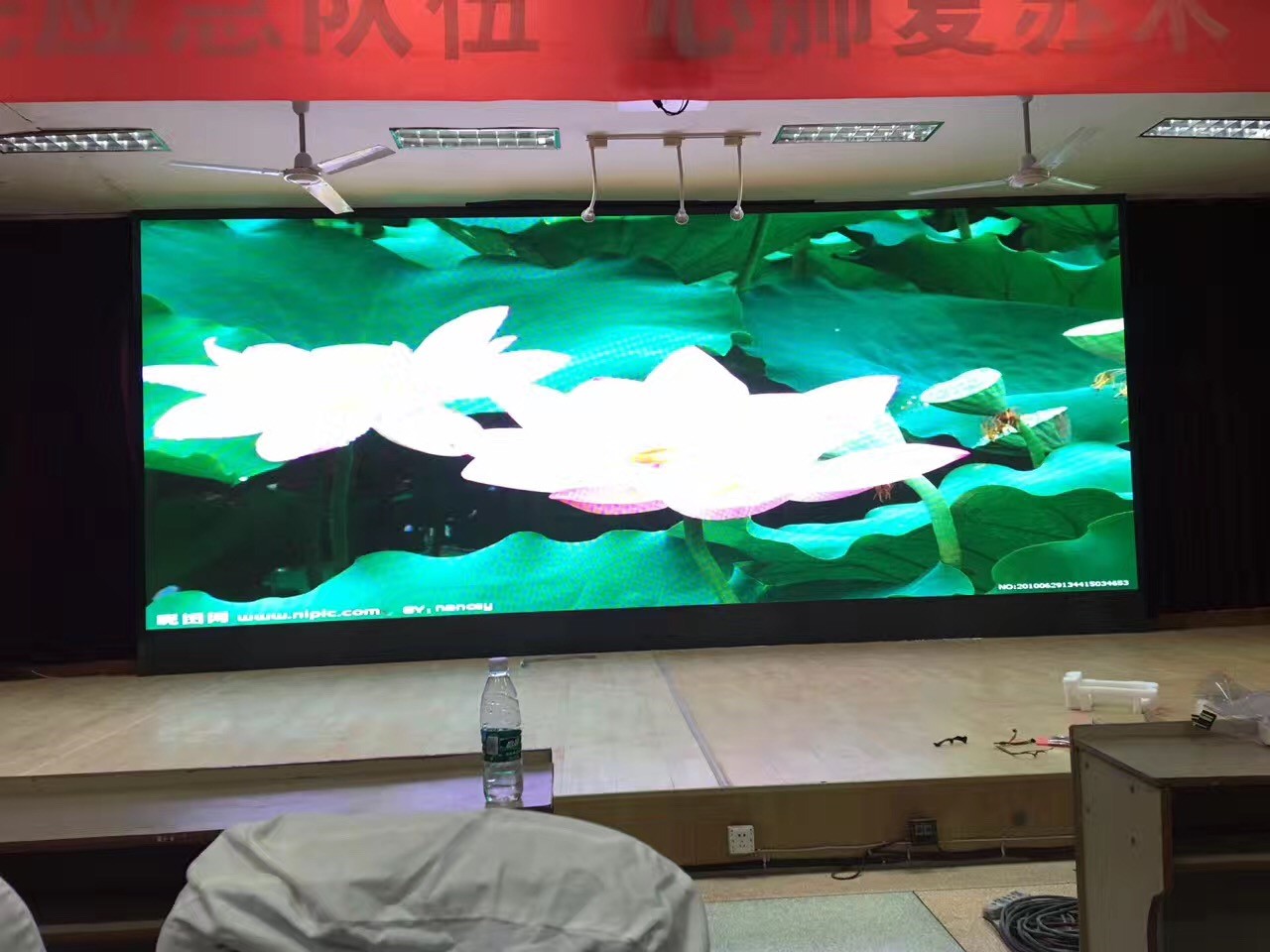 宁德市霞浦县医院  室内P3全彩屏.jpg